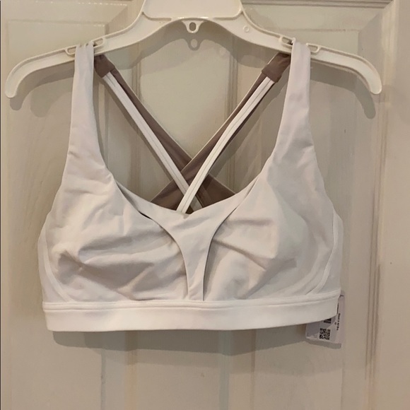 Lululemon NWT Stash it Bra Sz 10 white - Picture 3 of 3